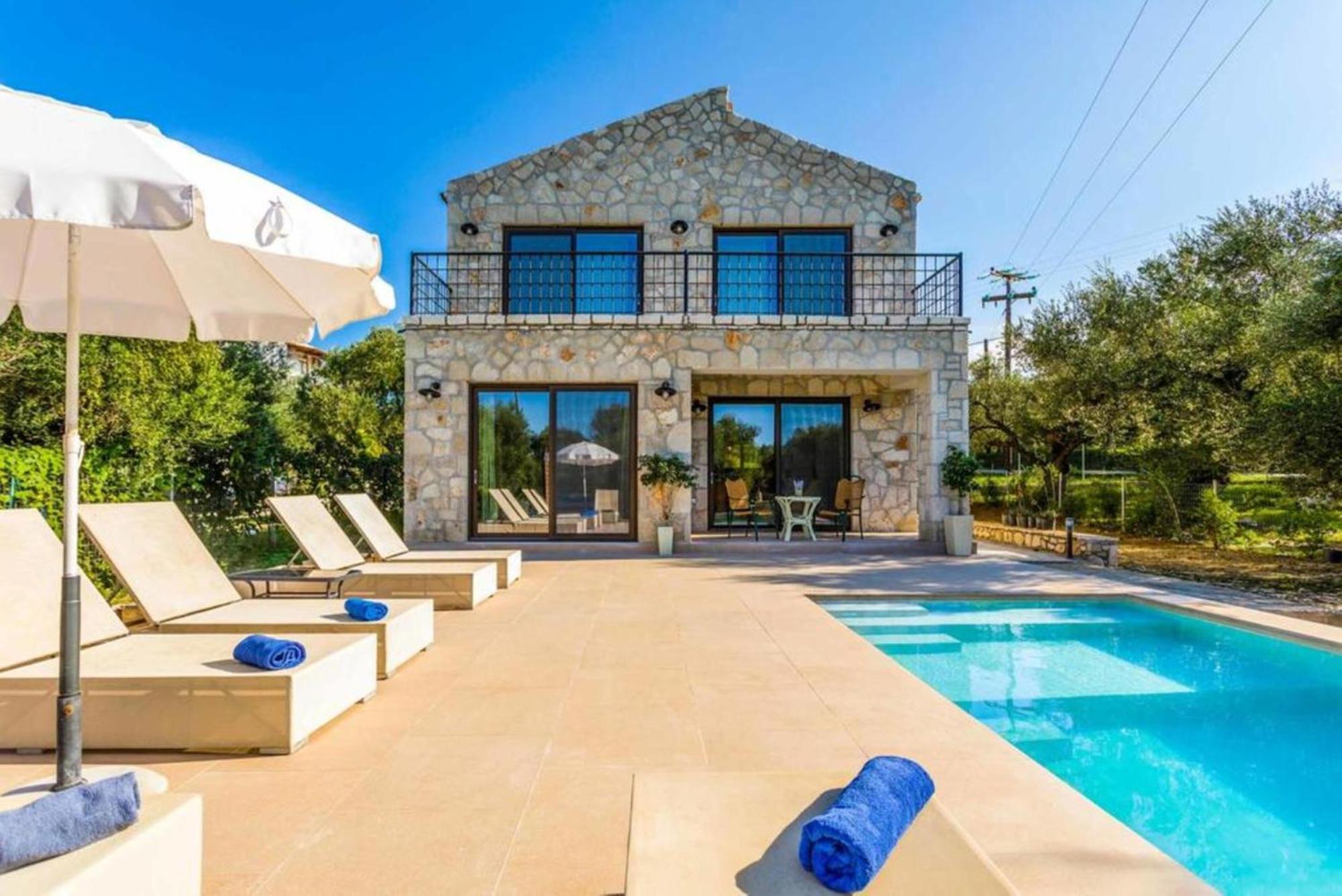 Astarte Villas - Petra Elia Private Villa With Pool Plános Extérieur photo